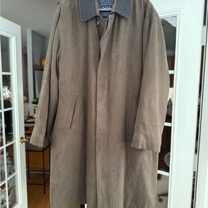 Men's Brown barn style trench Coat with Gray Collar